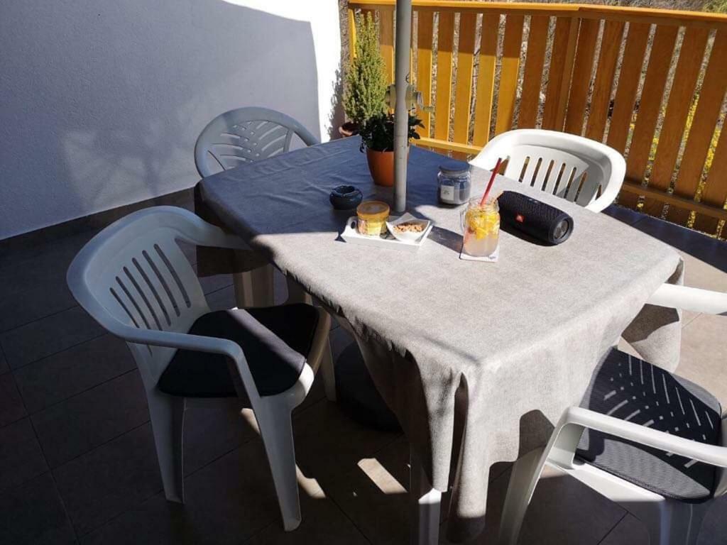 Horvath Apartman Fonyod Leilighet Eksteriør bilde
